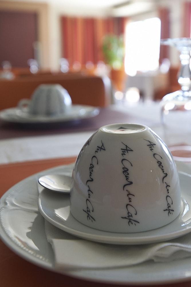 Cit'Hotel Les Alizes Limoges Bagian luar foto
