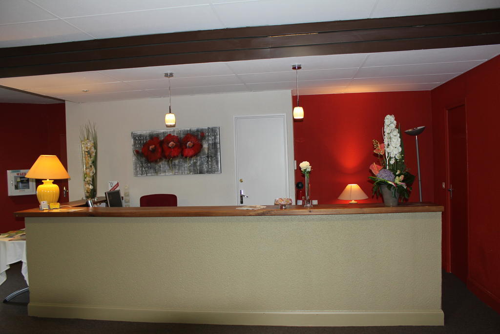 Cit'Hotel Les Alizes Limoges Bagian luar foto
